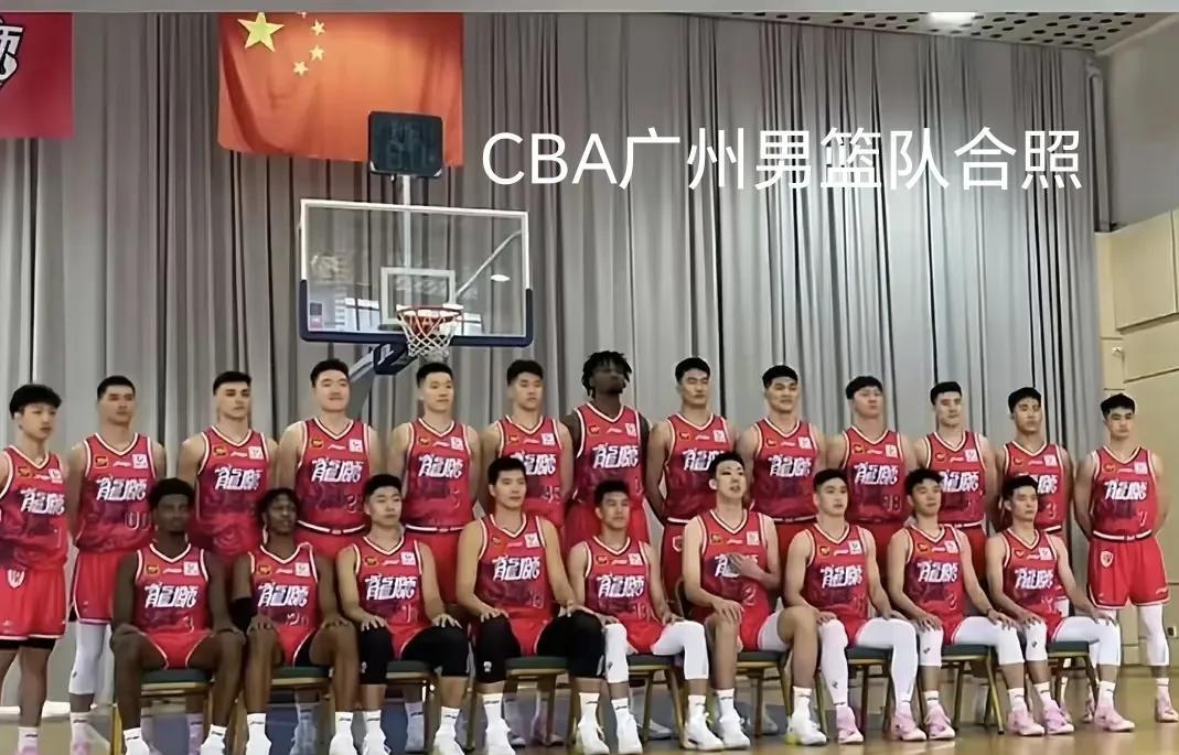 Xingkong-包含广州队今晚扳平良机，志在CBA季后赛名次提升，气氛紧张，身体对抗强度拉满的词条