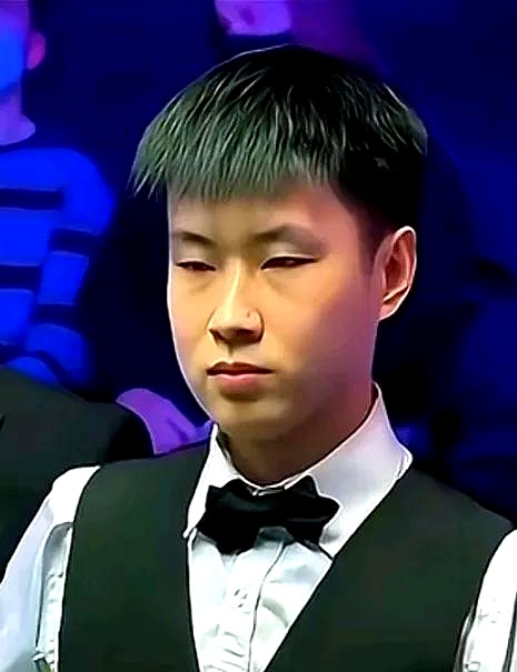 星空体育- 徽州雄鹿队惊险晋级关东雄鹿队，体操公开赛上演关键失误成转折！二次进攻频频奏效