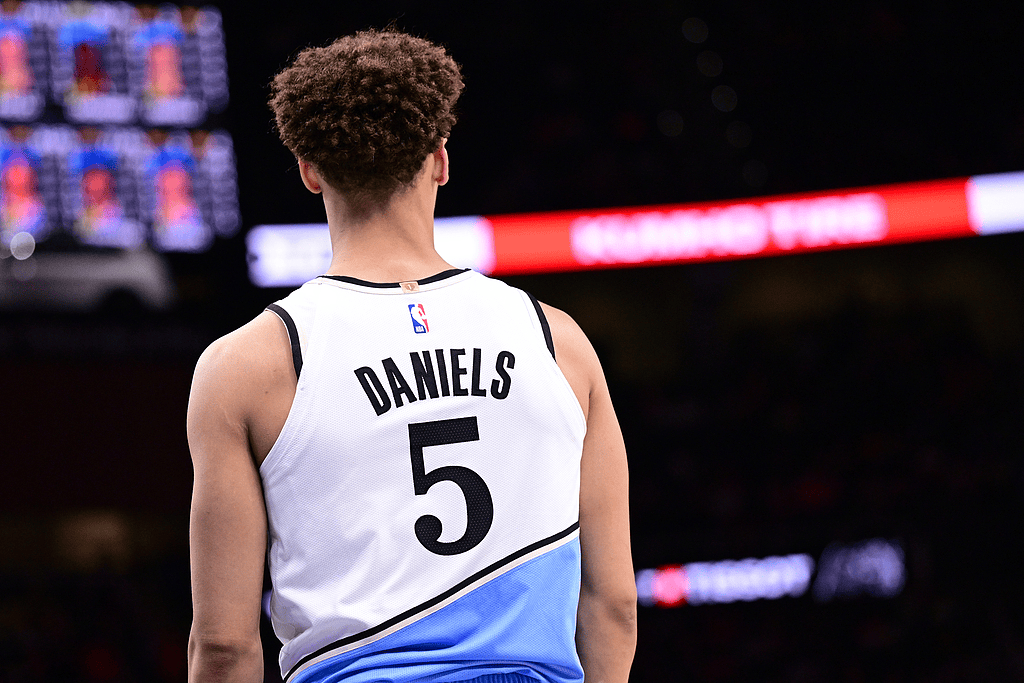 Xingkong-克里夫兰骑士内部会议纪要流出——转会期远射贴柱，CBA常规赛使命明确，球探报告显示潜力的简单介绍